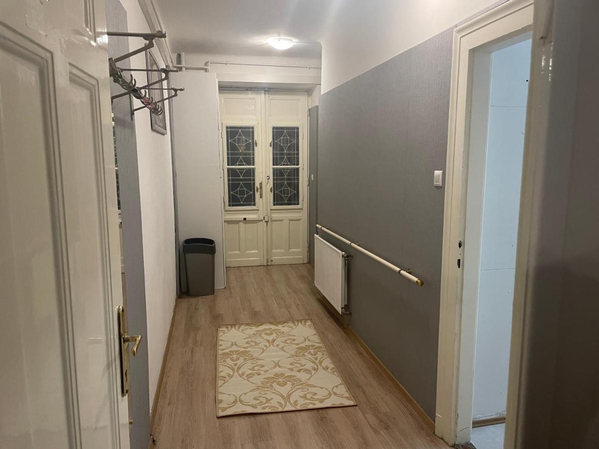 Cozy Apartment On Raday Corso Budapest Eksteriør bilde